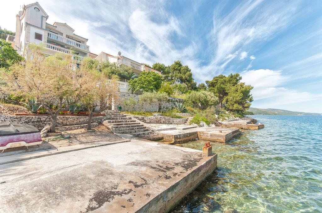 Apartments Natasa Trogir Zewnętrze zdjęcie