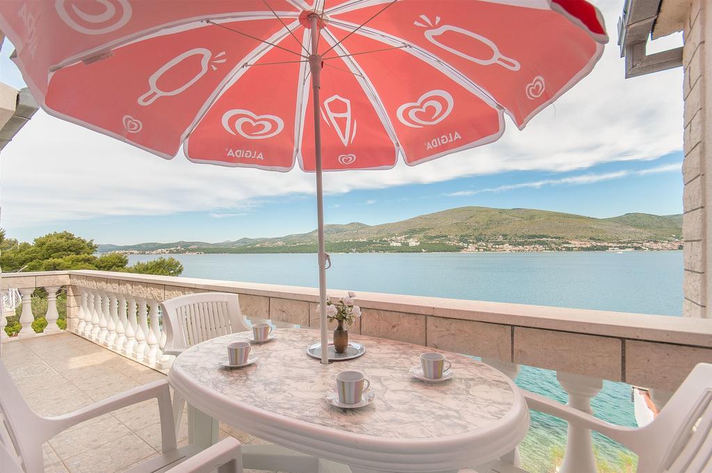 Apartments Natasa Trogir Zewnętrze zdjęcie