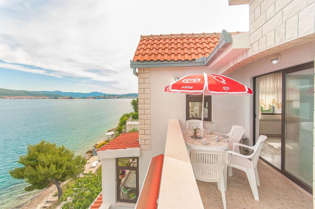 Apartments Natasa Trogir Zewnętrze zdjęcie